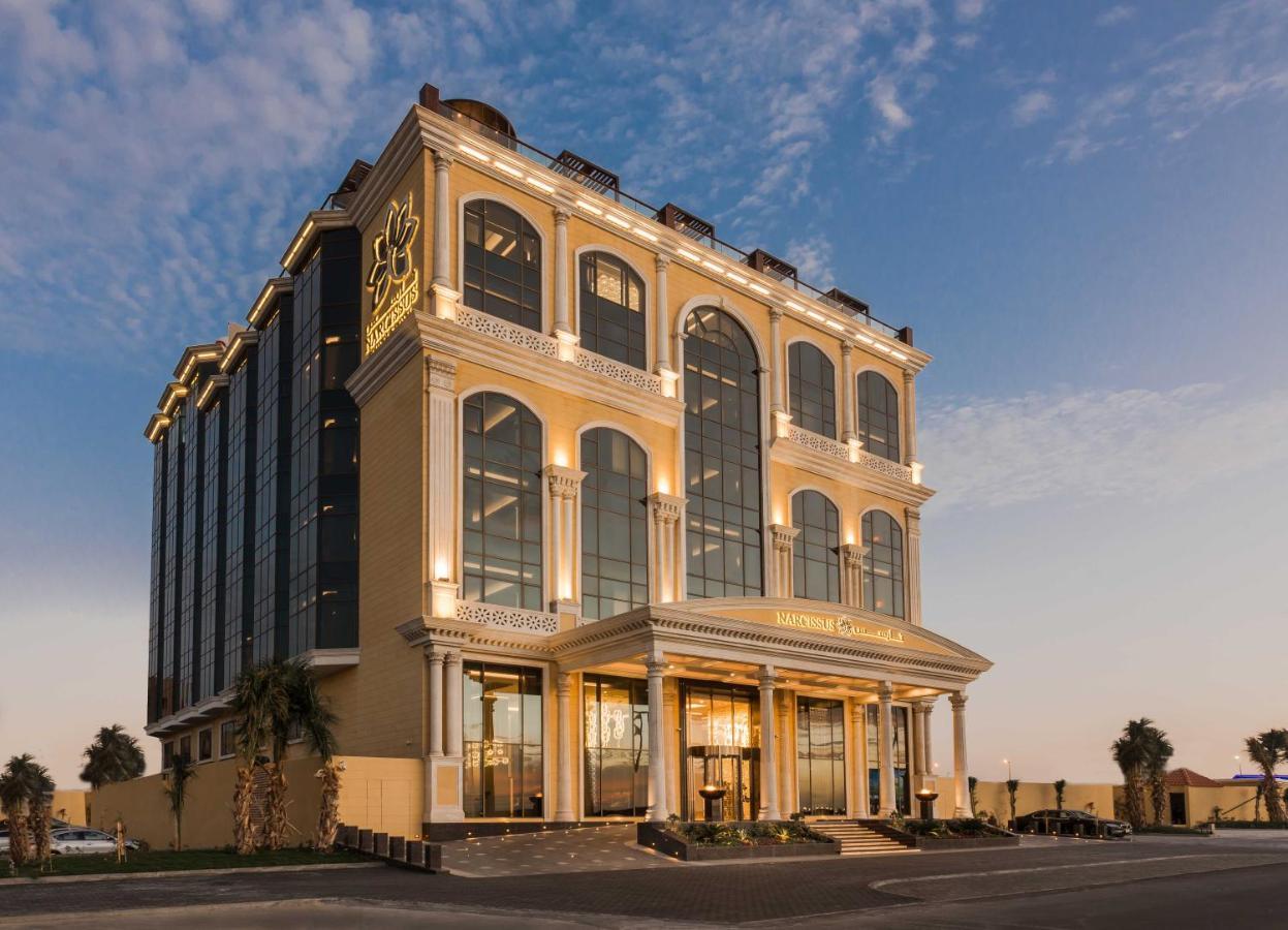 Narcissus Al Hamra Hotel